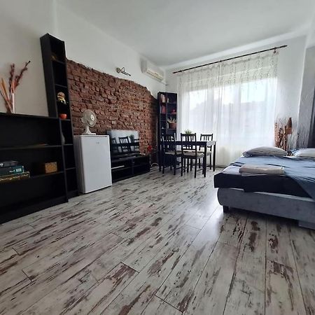 Raya Maisonette, Ideal Center Apartment Sofia Exterior photo