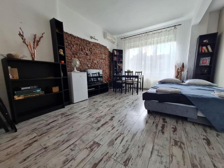Raya Maisonette, Ideal Center Apartment Sofia Exterior photo