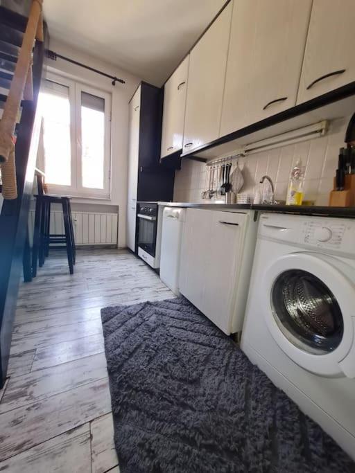 Raya Maisonette, Ideal Center Apartment Sofia Exterior photo